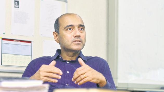 Vittal said India should have an open ecosystem. He cited examples of CDMA and GSM to push his case.(Ramesh Pathania) Vittal said India should have an open ecosystem. He cited examples of CDMA and GSM to push his case.(Ramesh Pathania)