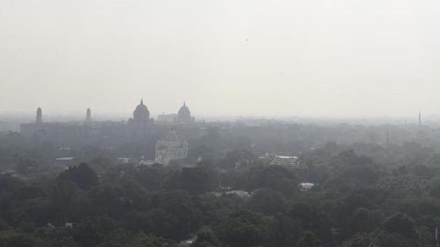 The proposal to increase transfer duty by one per cent for change in the name of properties worth over Rs 25 lakh has been sent to the Delhi government, it said. (Arvind Yadav/HT PHOTO (Representative image)) The proposal to increase transfer duty by one per cent for change in the name of properties worth over Rs 25 lakh has been sent to the Delhi government, it said. (Arvind Yadav/HT PHOTO (Representative image))