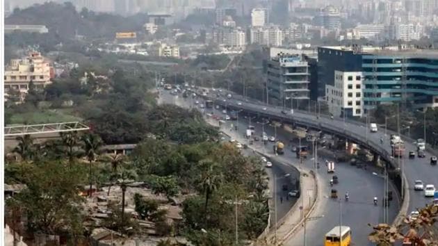 According to the proposal drafted by the civic body, 128 trees are to be cut, while 610 more are to be transplanted for the JVLR road-widening work.(HT FIle) According to the proposal drafted by the civic body, 128 trees are to be cut, while 610 more are to be transplanted for the JVLR road-widening work.(HT FIle)