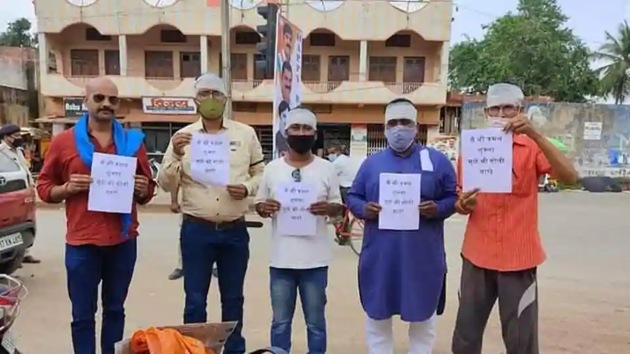 Journalists in Chhattisgarh had protested at several places following an assault on a colleague in October.(HT PHOTO)