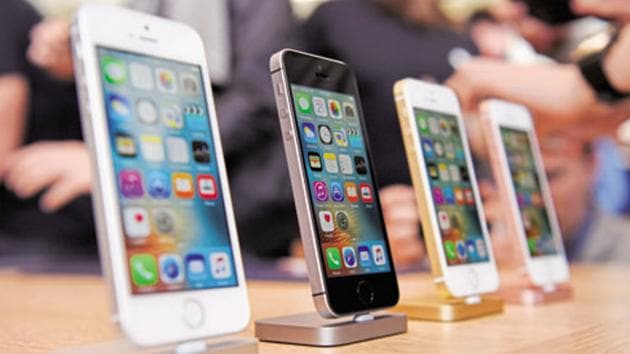 The report noted that smartphone insurance products, which protect smartphone owners from the burden of extra costs, like accidental damage and screen damage, have gained popularity in the market over the last few years. (Bloomberg file photo) The report noted that smartphone insurance products, which protect smartphone owners from the burden of extra costs, like accidental damage and screen damage, have gained popularity in the market over the last few years. (Bloomberg file photo)
