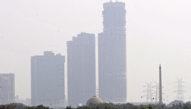 According to the India Meteorological Department (IMD), the wind speed and humidity levels both dropped on Tuesday.(Sunil Ghosh/HT file photo) According to the India Meteorological Department (IMD), the wind speed and humidity levels both dropped on Tuesday.(Sunil Ghosh/HT file photo)