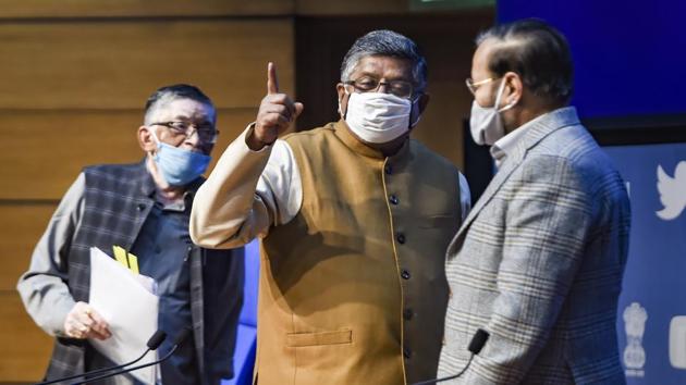 Union Ministers Prakash Javadekar, Ravi Shankar Prasad and Santosh Gangwar during a press conference on Cabinet decisions, at National Media Centre in New Delhi.(PTI)