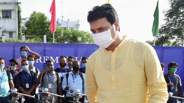 Tripura CM Biplab Kumar Deb distributes bicycles and liquid nitrogen cans, in Agartala. (PTI) Tripura CM Biplab Kumar Deb distributes bicycles and liquid nitrogen cans, in Agartala. (PTI)