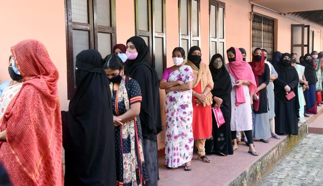 As many as 7,255 candidates are competing in the Ernakulam district, including 400 in Kochi. (ANI) As many as 7,255 candidates are competing in the Ernakulam district, including 400 in Kochi. (ANI)