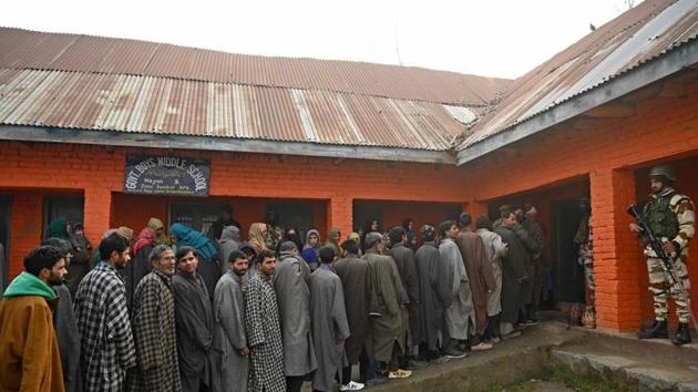 37 seats of DDC are going to polls on Thursday in the fifth phase of the district development council (DDC) and Panchayat by-elections. (AFP Photo) 37 seats of DDC are going to polls on Thursday in the fifth phase of the district development council (DDC) and Panchayat by-elections. (AFP Photo)