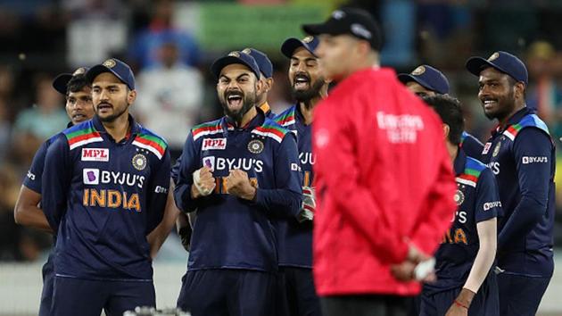 The Indian cricket team celebrates a wicket. (Getty Images) The Indian cricket team celebrates a wicket. (Getty Images)