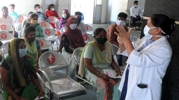 The Uttarakhand government has cited the surge in Covid-19 cases to prohibit doctors from striking work.(Representational image/HT PHOTO) The Uttarakhand government has cited the surge in Covid-19 cases to prohibit doctors from striking work.(Representational image/HT PHOTO)