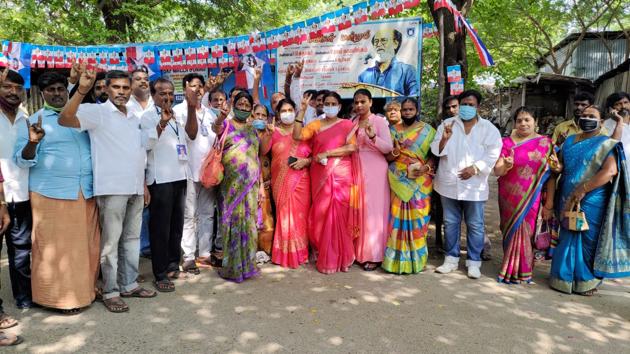 Fans of actor-turned-politician Rajinikanth celebrates his 70th birthday on Saturday.(ANI) Fans of actor-turned-politician Rajinikanth celebrates his 70th birthday on Saturday.(ANI)