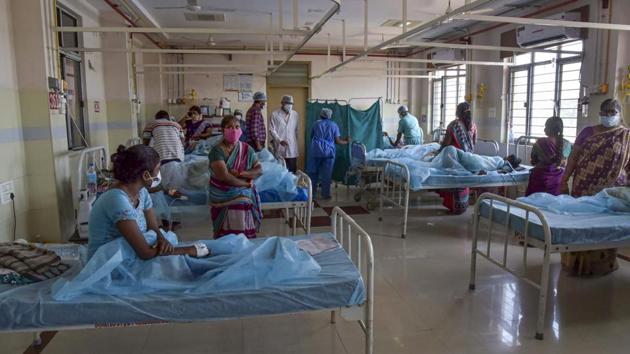 A ward at a hospital in Vijayawada where patients from Eluru were admitted for treatment after they suffered from mystery illness.(PTI)