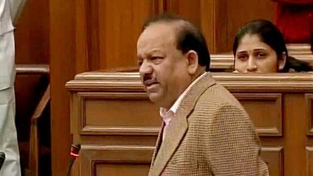 While advising the students, the Union Minister in his message to the graduates said, “It is important to show compassion while treating patients. Never forget your humanity or that of your patience. They are people and not just a collection of specialised parts. They have unique life stories, linked to their families, communities and society.” (ANI) While advising the students, the Union Minister in his message to the graduates said, “It is important to show compassion while treating patients. Never forget your humanity or that of your patience. They are people and not just a collection of specialised parts. They have unique life stories, linked to their families, communities and society.” (ANI)