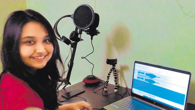 Dr Anmon Bhargava has set up a recording studio in her hostel room to record songs.(HT) Dr Anmon Bhargava has set up a recording studio in her hostel room to record songs.(HT)