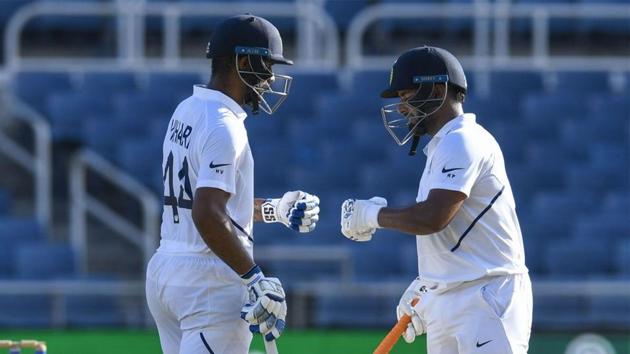 Centurions Hanuma Vihari and Rishabh Pant added an unbeaten 147 runs for the fifth wicket(Getty Images)