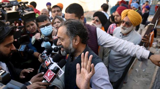 Swaraj India President Yogendra Yadav speaks to the media as he arrives for a meeting with farmer leaders near the Singhu Border where farmers are protesting against the new farm laws on Wednesday. (ANI) Swaraj India President Yogendra Yadav speaks to the media as he arrives for a meeting with farmer leaders near the Singhu Border where farmers are protesting against the new farm laws on Wednesday. (ANI)
