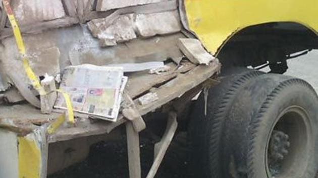 Collision involving a jeep and a trailer truck in Rajasthan’s Chittorgarh killed at least seven people.(HT Photo/For Representative Purposes Only) Collision involving a jeep and a trailer truck in Rajasthan’s Chittorgarh killed at least seven people.(HT Photo/For Representative Purposes Only)