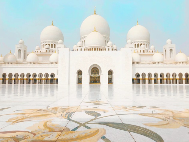 Abu Dhabi is planning to reopen for foreign tourists as it eases down restrictions.(Unsplash)