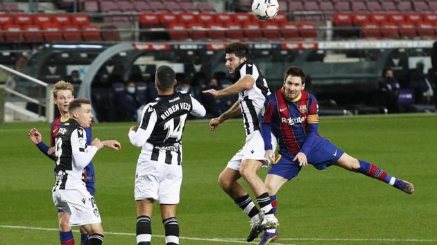 Lionel Messi in action against Levante.(Reuters)