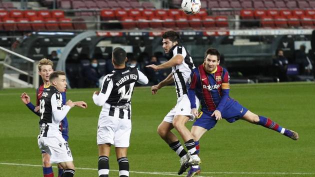 Lionel Messi in action against Levante.(Reuters) Lionel Messi in action against Levante.(Reuters)