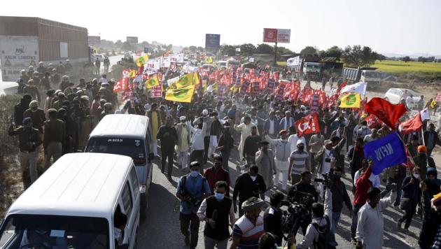 More and more farmers have been joining the agitation at several border points in the national capital.(Parveen Kumar/HT Photo) More and more farmers have been joining the agitation at several border points in the national capital.(Parveen Kumar/HT Photo)