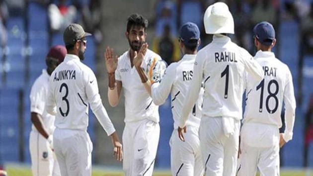 Japrit Bumrah celebrate with Indian cricketers(Twitter)