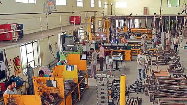 The recently-announced PLI scheme might help the sector maintain the export surplus status in the coming years, analysts said.(HT File Photo) The recently-announced PLI scheme might help the sector maintain the export surplus status in the coming years, analysts said.(HT File Photo)