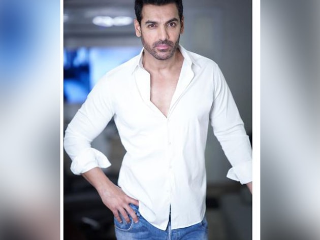 John Abraham 100 Latest HD Wallpapers And Photos - IndiaWords.com