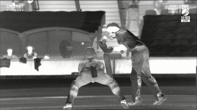 Thermal image of appeal for a catch against Virat Kohli on Day 1 of Adelaide Test against Australia.(Twitter/Cricket.com.au) Thermal image of appeal for a catch against Virat Kohli on Day 1 of Adelaide Test against Australia.(Twitter/Cricket.com.au)