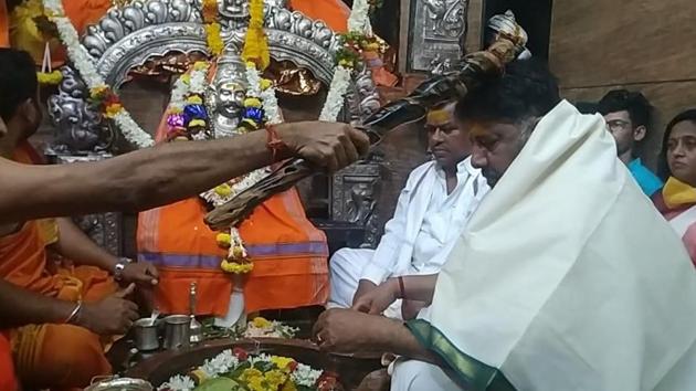 Karnataka Pradesh Congress Committee president DK Shivakumar has been on a temple-run ahead of the two-phase gram panchayat polls on December 22 and 27.(SOURCED.)