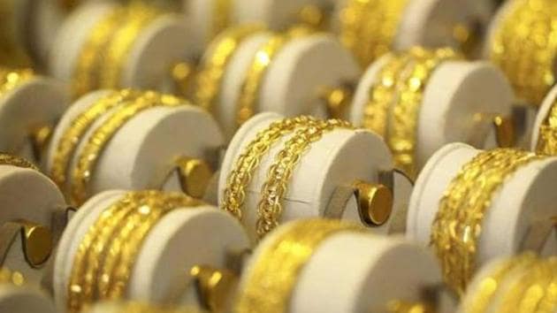 The prices of bullion saw a jump of over 1%, a one-month high on Thursday on the back of Covid relief stimulus and the US Fed’s promise to infuse more cash into the economy keeping interest rates lower.(File photo)