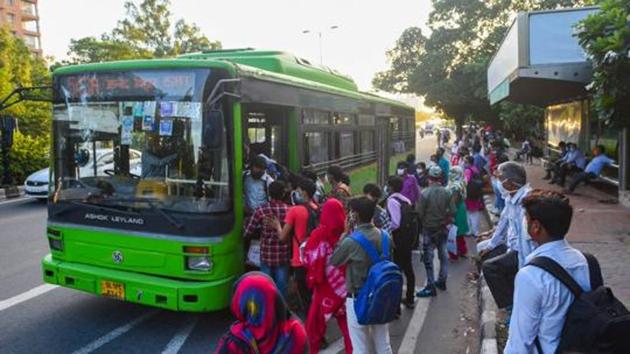 People board a DTC bus at AIIMS in New Delhi. (Amal KS/HT Photo) People board a DTC bus at AIIMS in New Delhi. (Amal KS/HT Photo)