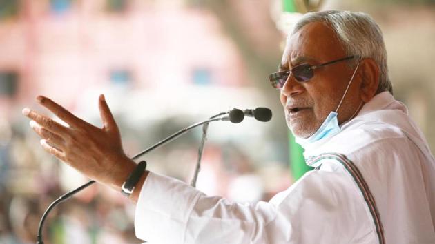 Bihar chief minister Nitish Kumar has promised free Covid 19 vaccination for residents of Bihar.(HT Photo/File) Bihar chief minister Nitish Kumar has promised free Covid 19 vaccination for residents of Bihar.(HT Photo/File)