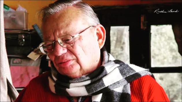 Ruskin Bond’s dreamy Christmas greetings will set you believing in Santa again(Instagram/ruskinbondofficial)