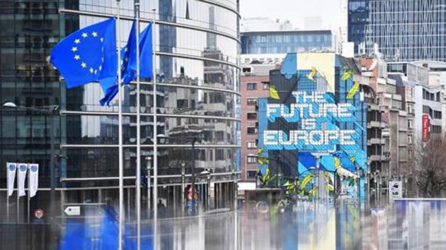 European Union (EU) flags outside the Berlaymont building in Brussels, Belgium.(Bloomberg) European Union (EU) flags outside the Berlaymont building in Brussels, Belgium.(Bloomberg)