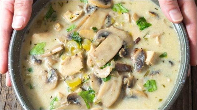 Check how to make creamy chicken mushroom soup on Xmas, benefits inside(Instagram/aspicyperspective)