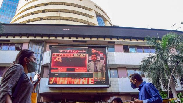 HCL Tech was the top gainer in the Sensex pack, rallying around 5 per cent, followed by Tech Mahindra, Infosys, PowerGrid, Sun Pharma, L&T and Nestle India. (PTI Photo) HCL Tech was the top gainer in the Sensex pack, rallying around 5 per cent, followed by Tech Mahindra, Infosys, PowerGrid, Sun Pharma, L&T and Nestle India. (PTI Photo)