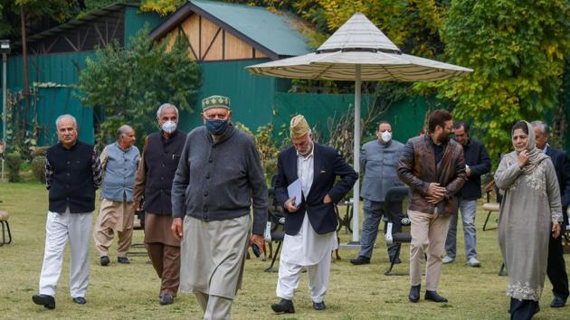 Farooq Abdullah, Mehbooba Mufti, Omar Abdullah and other members after a meeting of People's Alliance for Gupkar Declaration, in Srinagar. (File Photo) (PTI) Farooq Abdullah, Mehbooba Mufti, Omar Abdullah and other members after a meeting of People's Alliance for Gupkar Declaration, in Srinagar. (File Photo) (PTI)