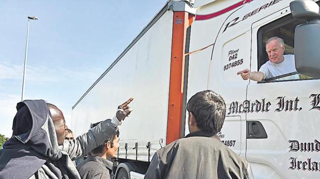 Almost 3,000 trucks have been stuck in southeast England, threatening a deficit of some fresh food items in British supermarket. (Getty images representative image) Almost 3,000 trucks have been stuck in southeast England, threatening a deficit of some fresh food items in British supermarket. (Getty images representative image)