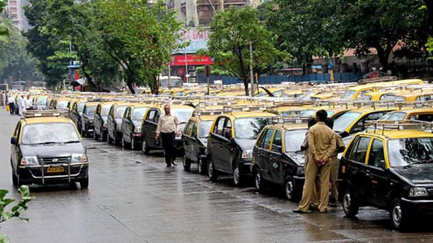 The fare hike has been postponed in view of the economic challenges the pandemic has caused for commuters. (HT Phtoto) The fare hike has been postponed in view of the economic challenges the pandemic has caused for commuters. (HT Phtoto)