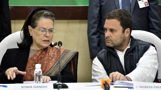 Congress’ Rahul Gandhi and Sonia Gandhi during the Congress Working Committee ( CWC ) meeting at AICC in New Delhi.(Sonu Mehta/HT PHOTO)