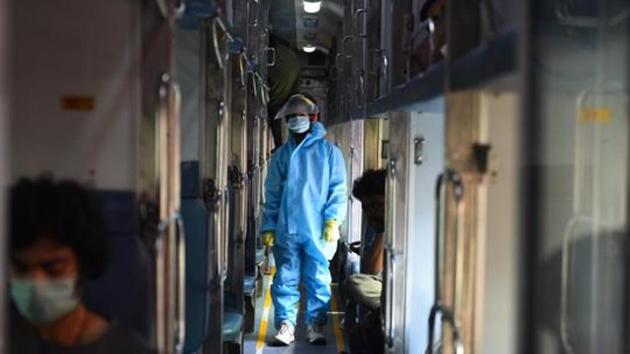 The CR had suspended its Mumbai-Delhi Rajdhani train after the outbreak of coronavirus in March.(Raj K Raj/HT PHOTO)