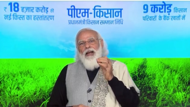 PM Modi addressed farmers of the country on Friday(Screengrab) PM Modi addressed farmers of the country on Friday(Screengrab)