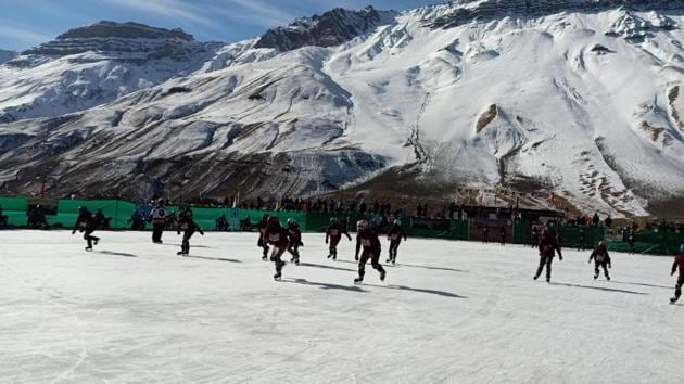 Participants of the ice hockey training camp practising at the rink in Kaza in tribal Lahaul and Spiti district of Himachal Pradesh.(HT Photo)