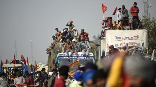 Farmers seen atop trucks during the protest on November 30. (Biplov Bhuyan / HT Photo) Farmers seen atop trucks during the protest on November 30. (Biplov Bhuyan / HT Photo)