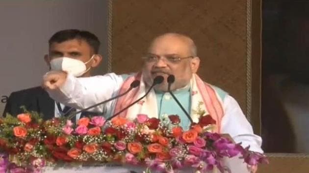 Home minister Amit Shah addresses a gathering in Assam.(BJP4India/Twitter) Home minister Amit Shah addresses a gathering in Assam.(BJP4India/Twitter)
