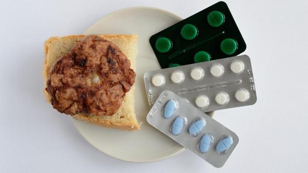 In terms of Covid-19 risk, Public Health England has estimated that obesity could increase Covid-19 related death risk by 40% to 90% depending on the severity of obesity.(Pixabay) In terms of Covid-19 risk, Public Health England has estimated that obesity could increase Covid-19 related death risk by 40% to 90% depending on the severity of obesity.(Pixabay)