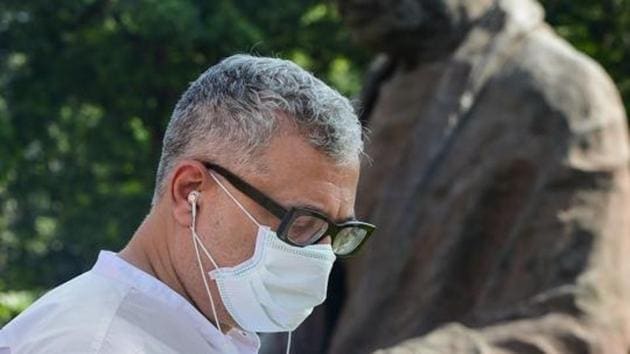 “Normally ignored you, but you have crossed the line. Enough. You are nothing but His Master’s Voice! You are a disgrace to the office you hold. Without basis, u criticize and demean Bengal to serve your political masters. U do this while enjoying Bengal’s hospitality. Shame on you,” O’Brien tweeted. (PTI) “Normally ignored you, but you have crossed the line. Enough. You are nothing but His Master’s Voice! You are a disgrace to the office you hold. Without basis, u criticize and demean Bengal to serve your political masters. U do this while enjoying Bengal’s hospitality. Shame on you,” O’Brien tweeted. (PTI)