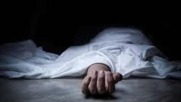 The accident occurred due to tyre bursting at high speed, said police. The accident occurred due to tyre bursting at high speed, said police.