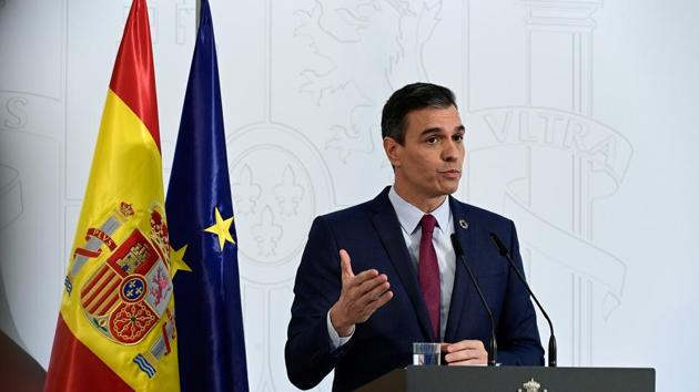 Spanish Prime Minister Pedro Sanchez speaks during a news conference, amid the coronavirus disease (Covid-19) pandemic, at Moncloa Palace, in Madrid, Spain.(REUTERS)