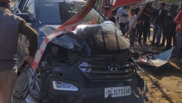 The car in which Azharuddin was travelling. (Twitter/ANI Photo)