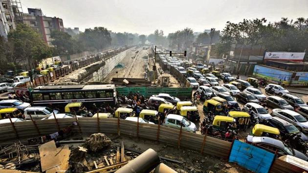 PWD officials said that the year started with assembly elections in Delhi which also affected construction and planning of projects due to model code of conduct being in place for the polls.(HT photo) PWD officials said that the year started with assembly elections in Delhi which also affected construction and planning of projects due to model code of conduct being in place for the polls.(HT photo)